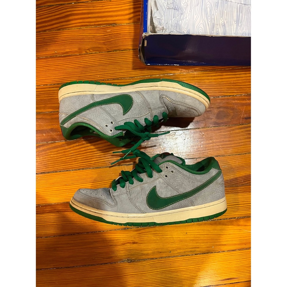 Nike Dunk Low Premium SB Asparagus Grey Mens Size 9 with Blue Box